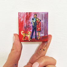 Load image into Gallery viewer, Love-is-in-the-air-LG-painting-miniature-people-5x5-cm-no.1123-in-hand